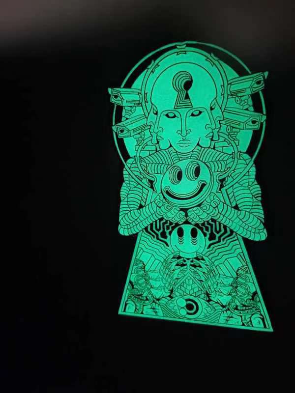 Keyhole warrior - Enamel pin